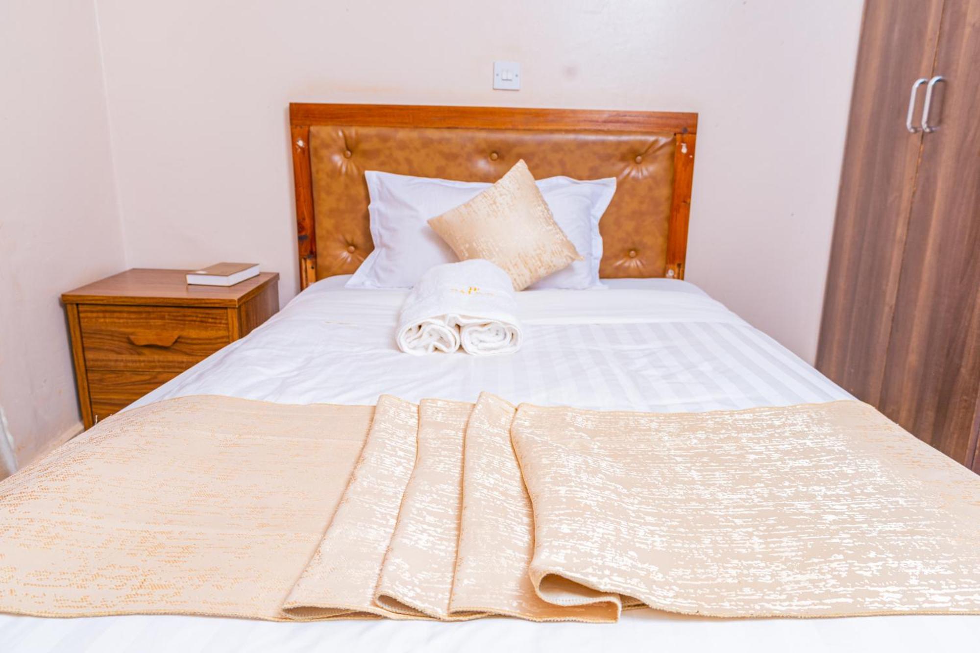 Paleo Hotel And Spa Thika Bagian luar foto